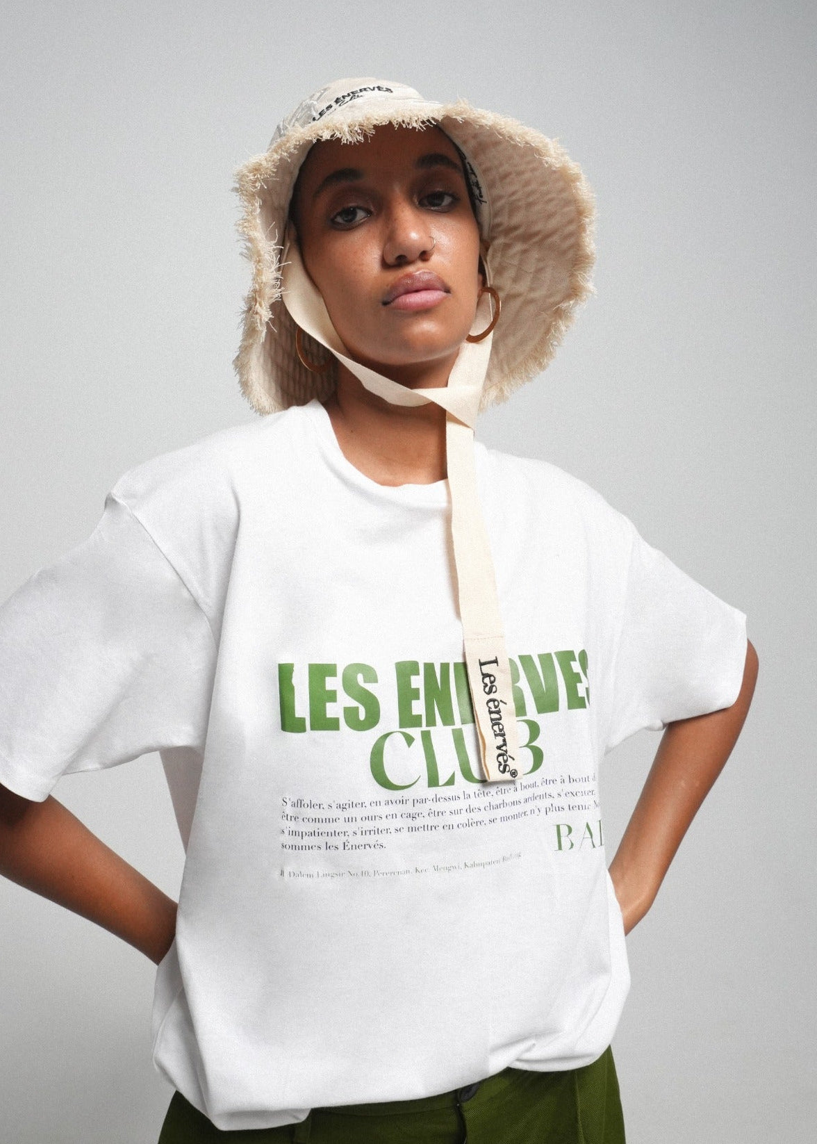 Bucket Hat Rude with raw edges and long straps - Maison Les Énervés