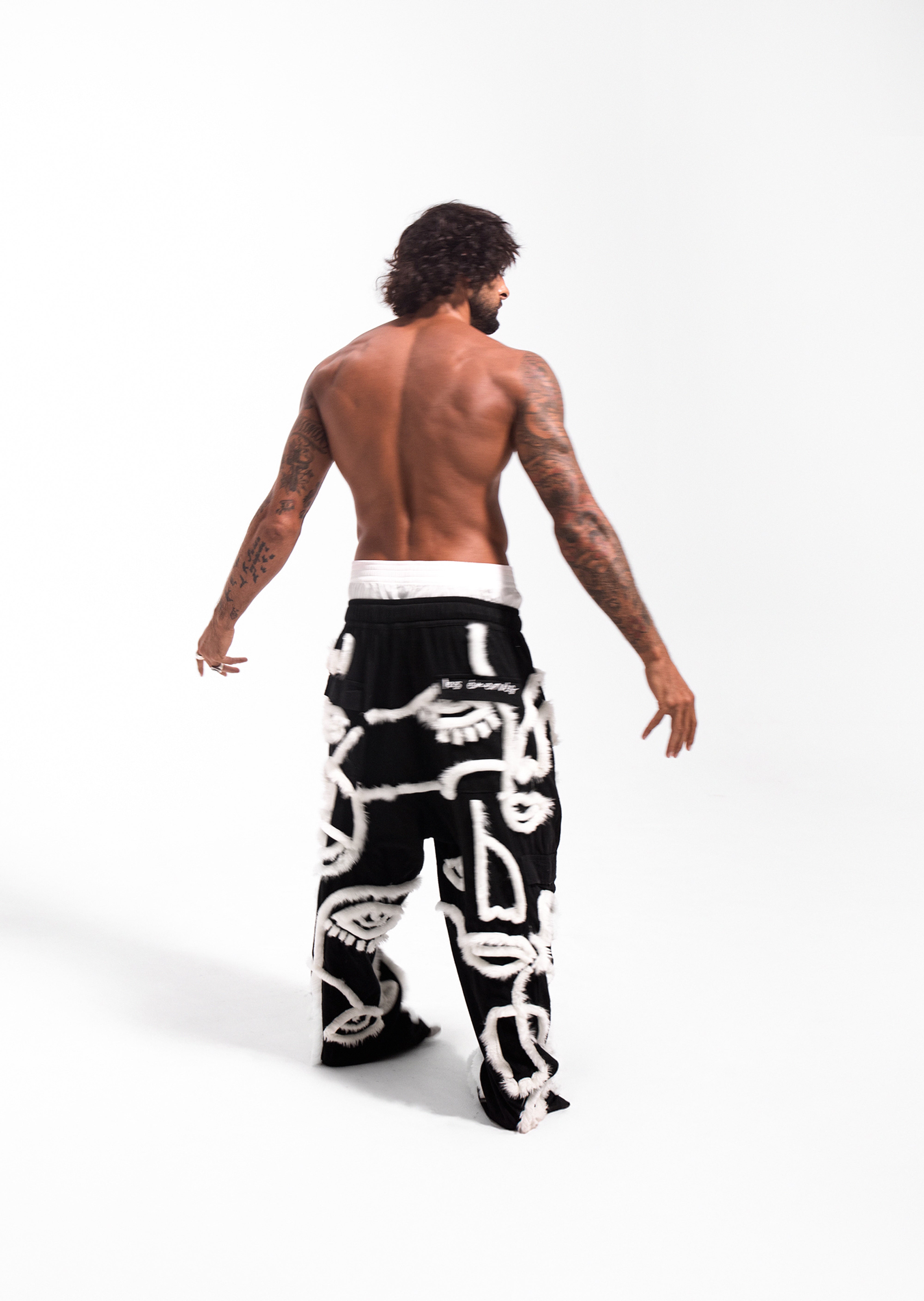 Siam Very Baggy Fur Pants Men - Noir - .MAISON LES ÉNERVÉS | Prêt - à - porter | Official online store